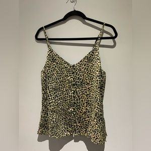 Cupcakes and Cashmere BB Dakota tank top small